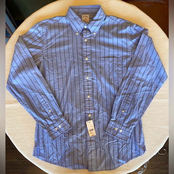 Brooks Brothers Other - Brooks Bros Button Down Casual shirt Sz M NWT